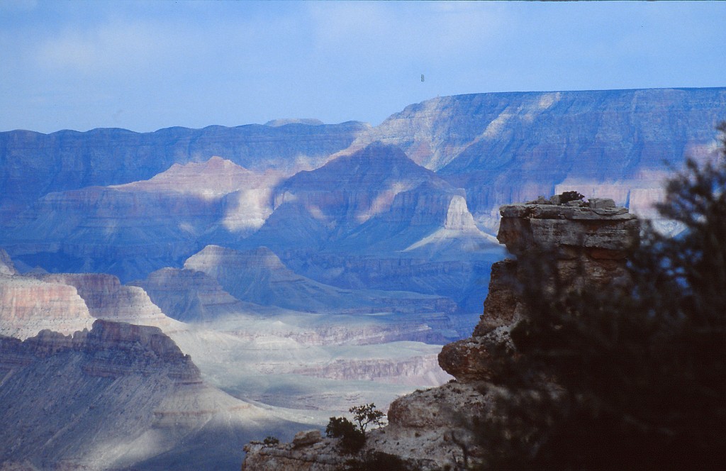 IMG_0094.jpg - Grand Canyon  http://en.wikipedia.org/wiki/Grand_Canyon 