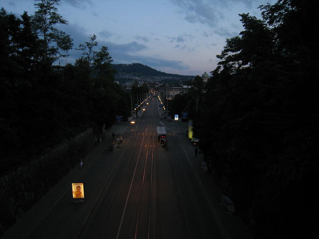 IMG_7906.JPG - Kornhausbrück to city at night