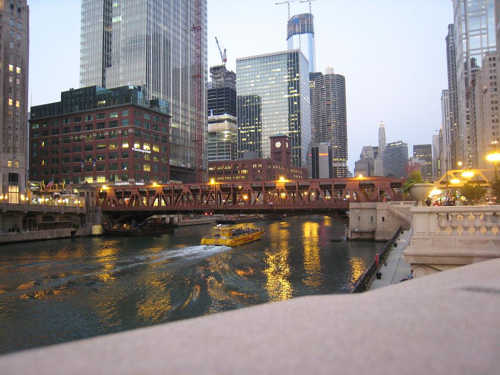 IMG_9123.JPG - Chicago River