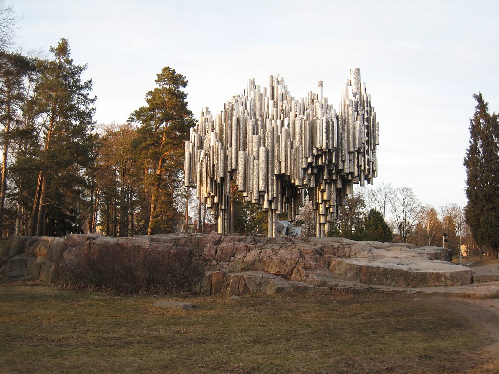 IMG_0745.JPG - Sibelius ( http://en.wikipedia.org/wiki/Jean_Sibelius ) monument ( http://en.wikipedia.org/wiki/Sibelius_monument )