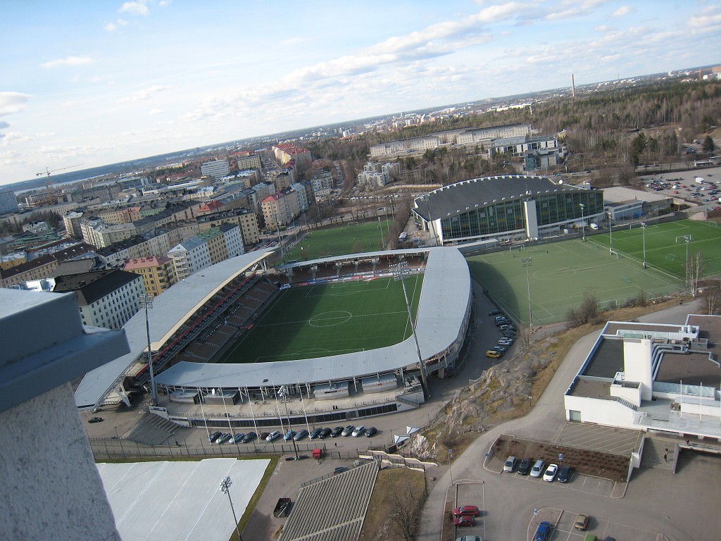 IMG_0948.JPG - Finnair Stadium ( http://en.wikipedia.org/wiki/Finnair_Stadium  & Helsinki Ice Hall ( http://en.wikipedia.org/wiki/Helsingin_J%C3%A4%C3%A4halli 
