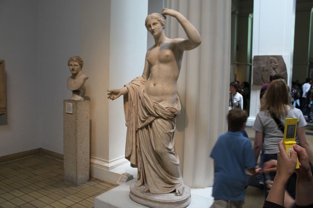 IMG_2583.JPG - Aphrodite  http://en.wikipedia.org/wiki/British_Museum 