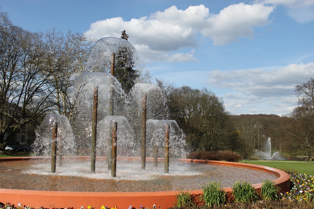 IMG_4971.JPG - Fountain in the Kurpark of Bad Homburg  http://de.wikipedia.org/wiki/Kurpark_Bad_Homburg 