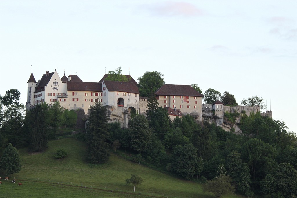 IMG_5946.JPG - Schloss Lenzburg  http://en.wikipedia.org/wiki/Schloss_Lenzburg 
