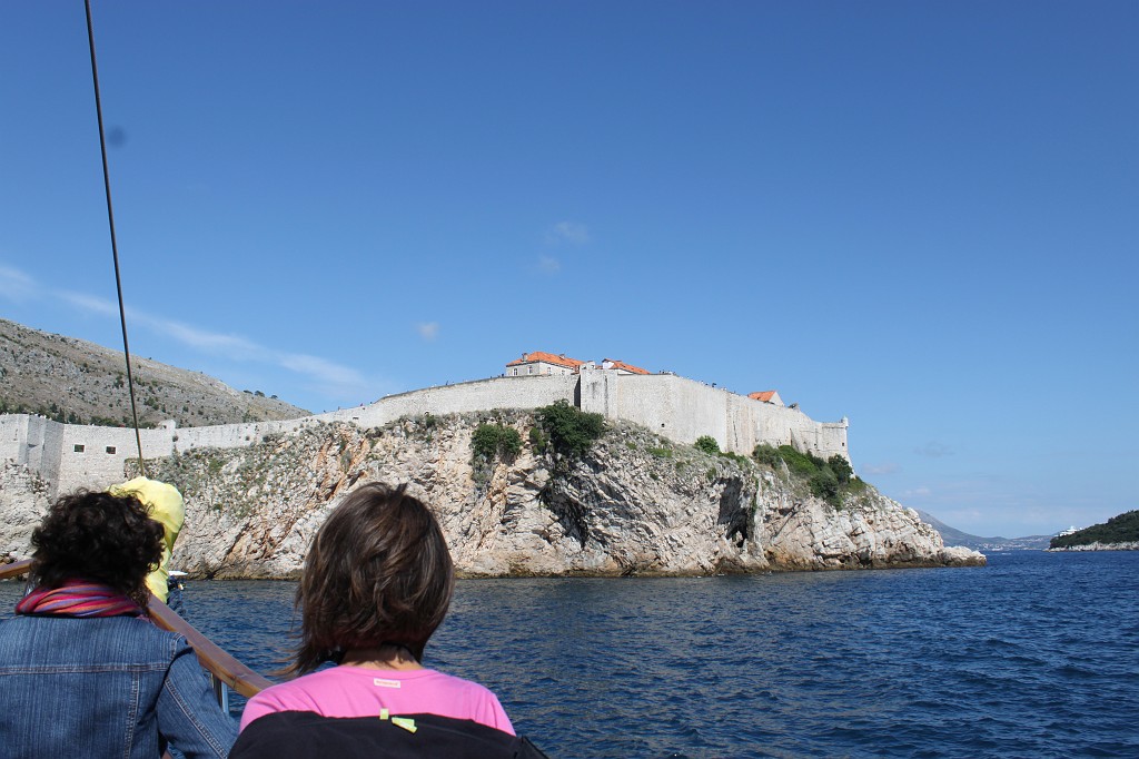 IMG_7295.JPG - Walls of Dubrovnik  http://en.wikipedia.org/wiki/Walls_of_Dubrovnik  which are part of the  UNESCO  http://en.wikipedia.org/wiki/UNESCO  list of World Heritage Sites  http://en.wikipedia.org/wiki/World_Heritage_Site .
