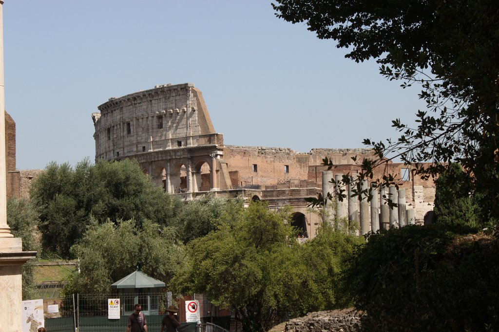 IMG_6674.JPG -  Colosseum 