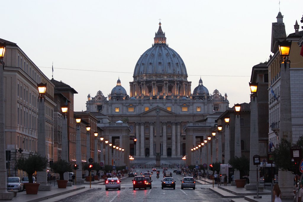 IMG_7025.JPG -  Via della Conciliazione  with the  St. Peter's Basilica  at the end