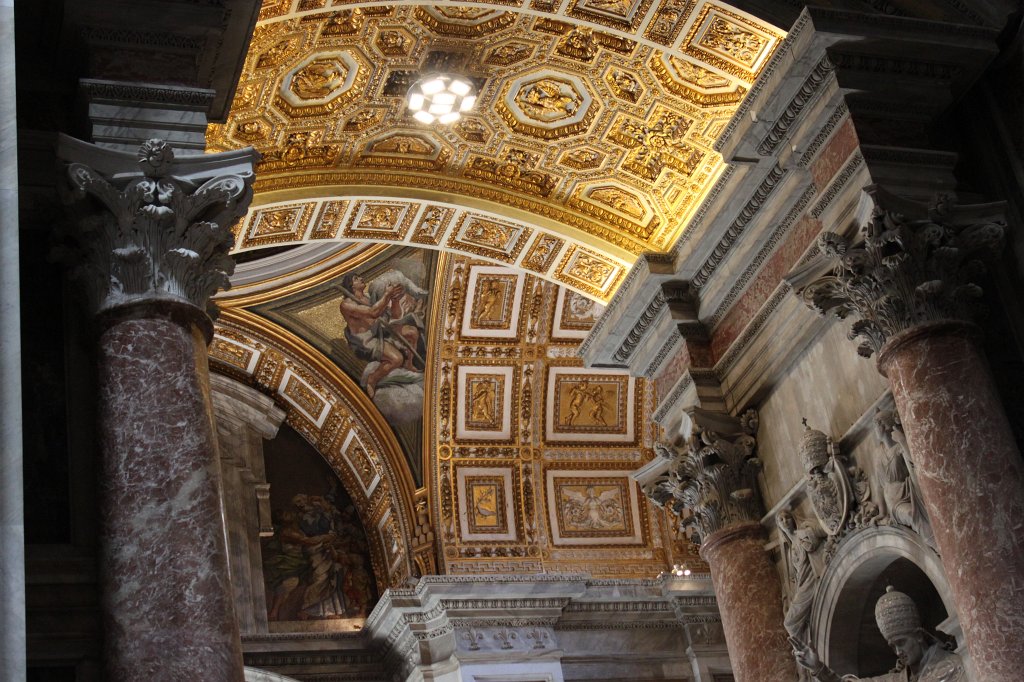 IMG_7076.JPG - Inside the  Basilica di San Pietro (St. Peter's Basilica) 