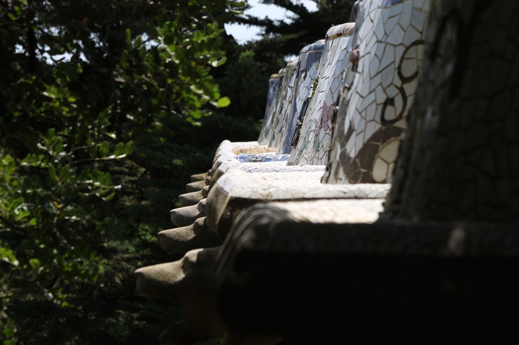IMG_3807.JPG -  Park Güell  serpentine bench