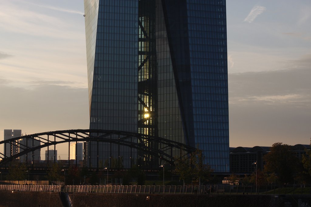 IMG_4799.JPG -  Seat of the European Central Bank 