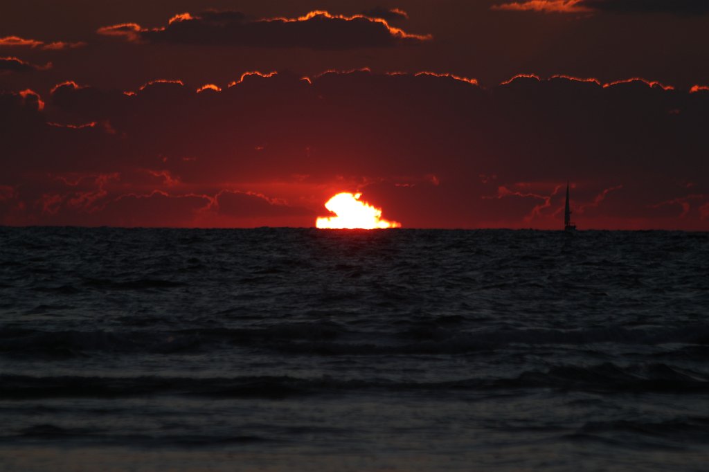 IMG_5759.JPG - Herzliya beach sunset