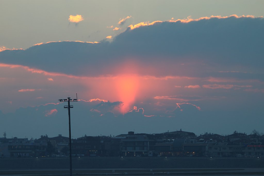 IMG_6697.JPG - Sunset at Istanbul Atatürk Airport