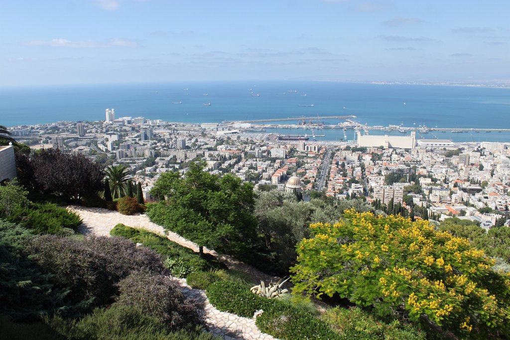 IMG_3154.JPG -  Bahá'í gardens  in  Haifa 