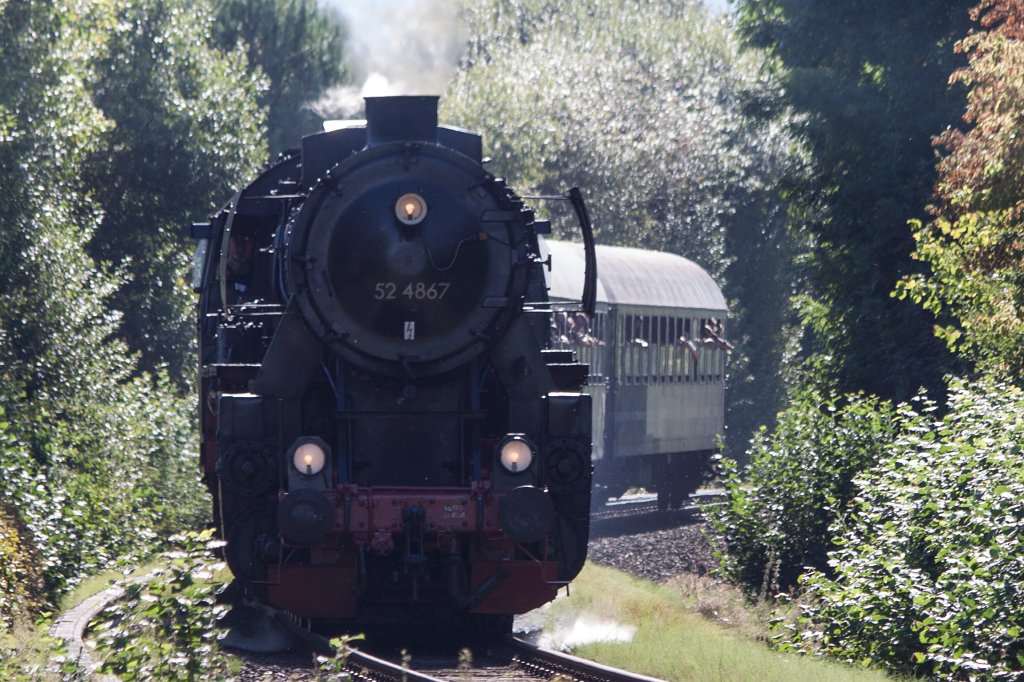 IMG_6855_c.jpg - Steam train on Taunusbahn track