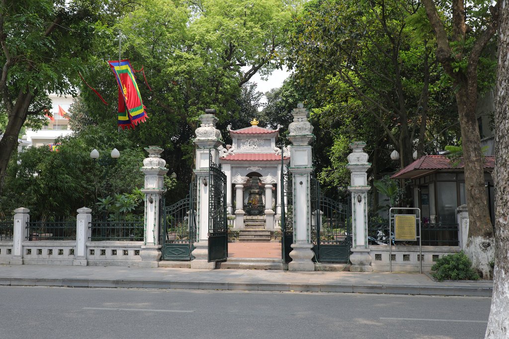 574A5759.JPG - Temple in Ha Noi