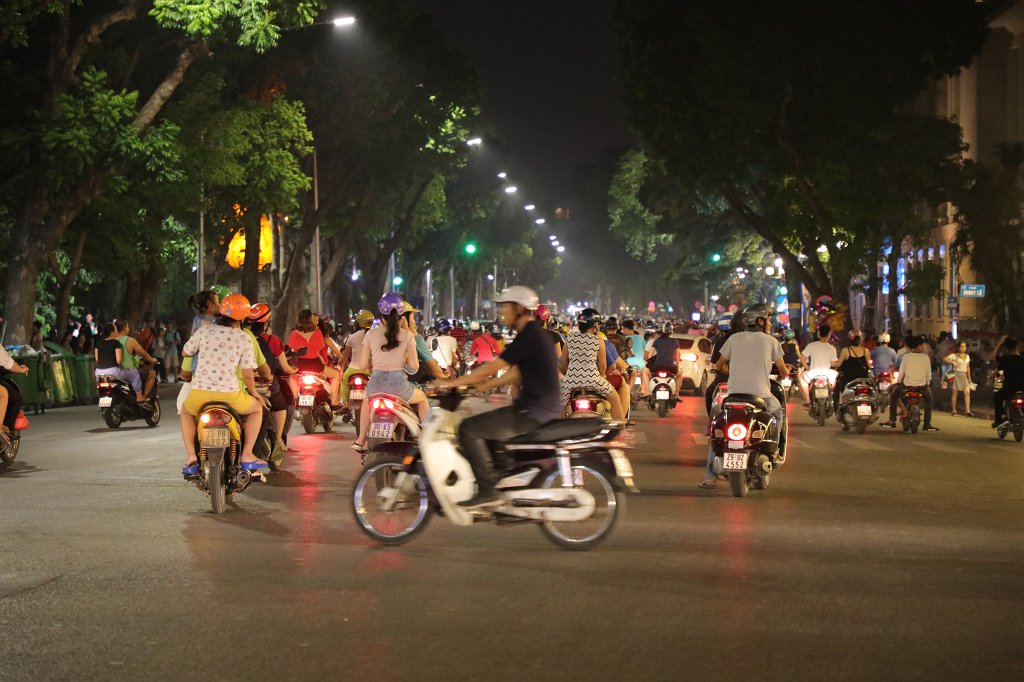 574A6523.JPG - Streets of  Hanoi 
