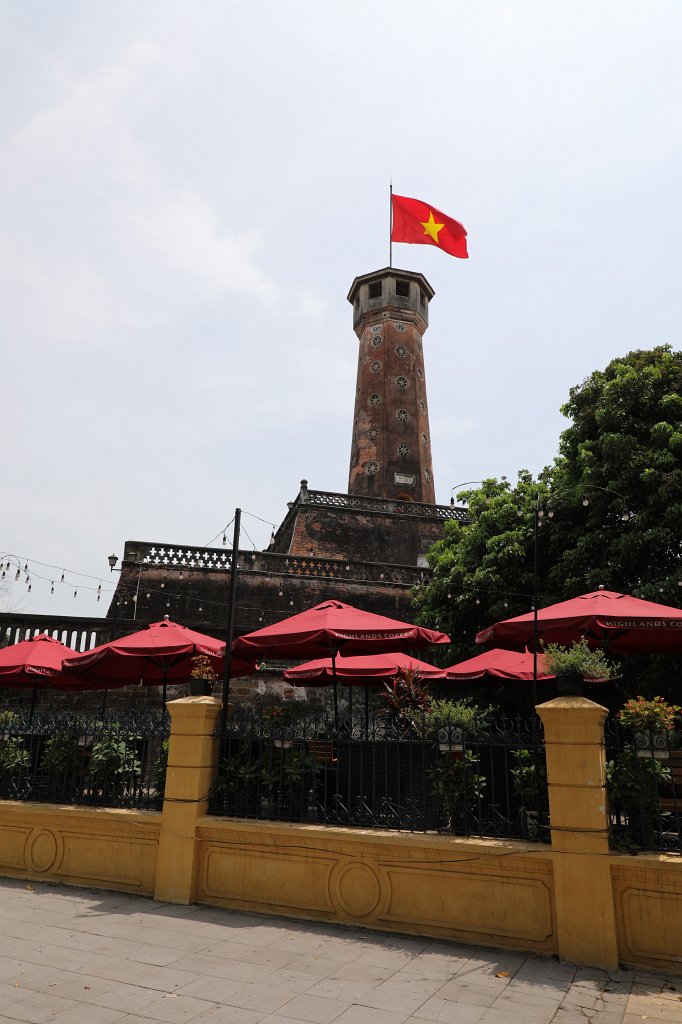 574A6535.JPG -  Flag Tower of Hanoi 