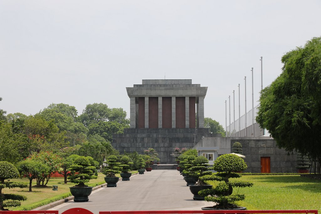 574A6542.JPG -  Ho Chi Minh Mausoleum 