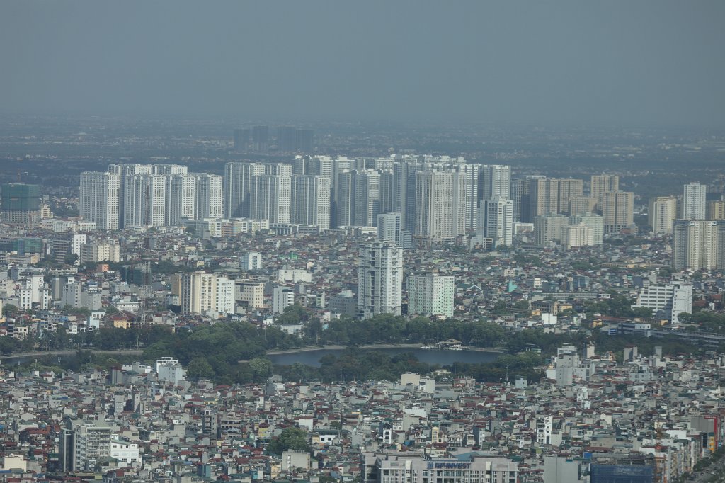 574A6839.JPG -  Hanoi  seen from the  Lotte Center   observation deck 