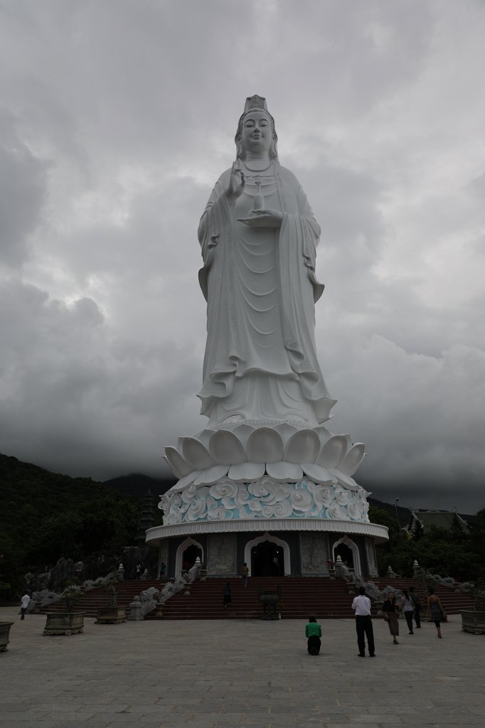 574A7356.JPG -  Linh Ung Pagoda   Danang  67 meter  Bodhisattva   of Mercy statue  (Lady Buddha)