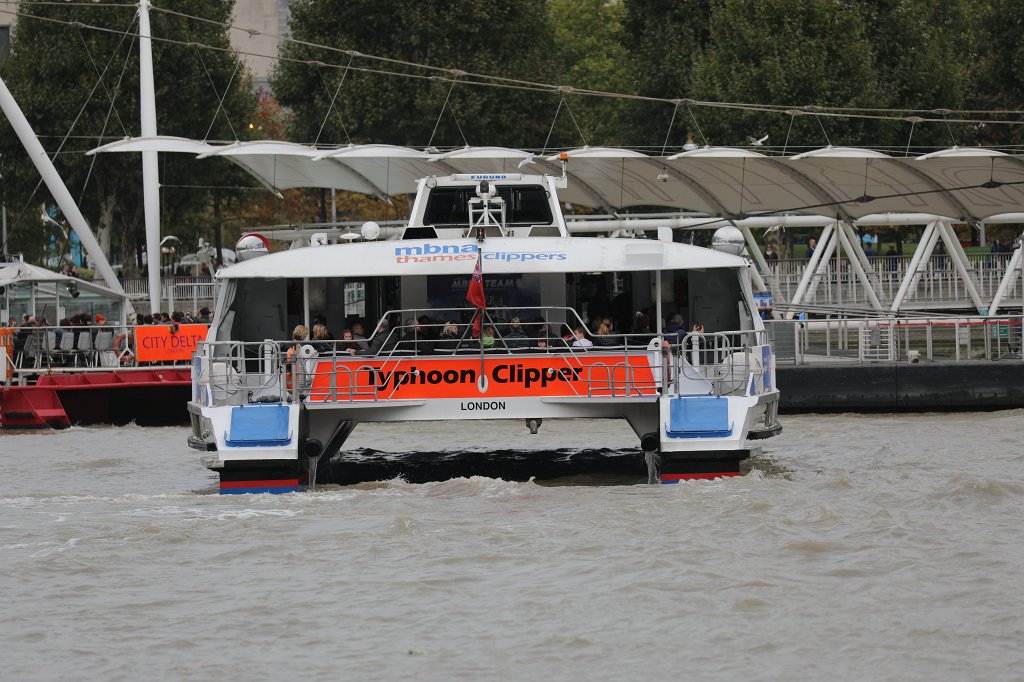 574A0151.JPG - Thames Clippers  catamaran 