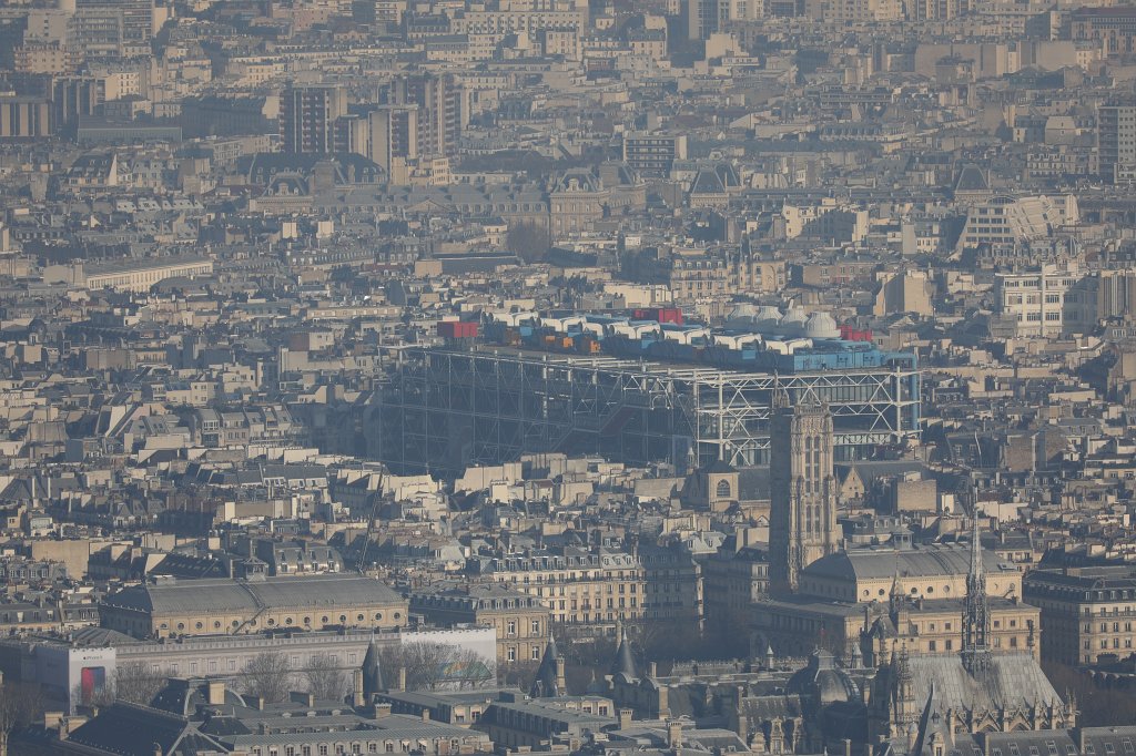 574B2075.JPG -  Centre national d'art et de culture Georges-Pompidou  view from the  Tour Montparnasse 