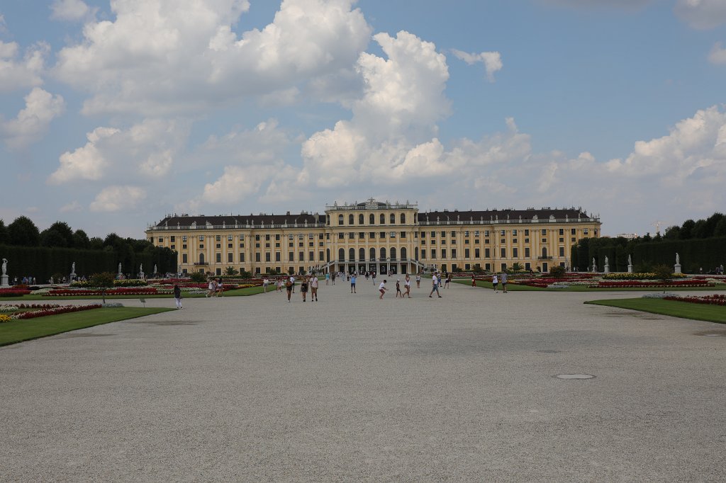 574B6551.JPG -  Schönbrunn Palace  ( Schloss Schönbrunn )
