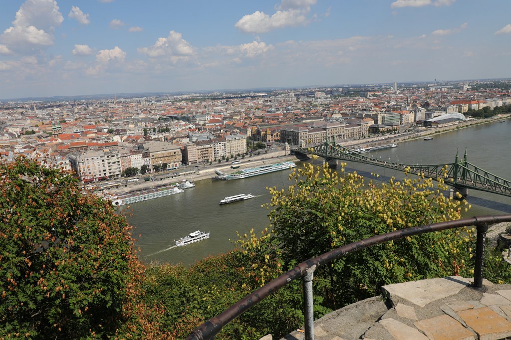 574B6768.JPG -  Danube  and  Budapest  ( Budapest  und die  Donau )