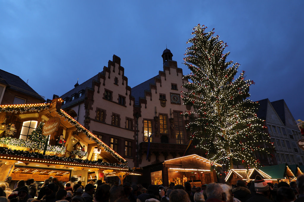 574B8120_c.jpg - Christmas Market  Frankfurt  (Weihnachtsmarkt  Frankfurt ) 2018