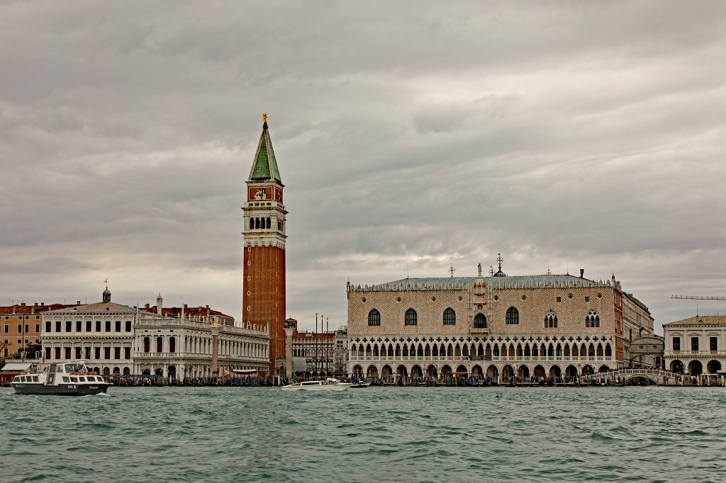 574B3550_c.jpg -  Piazza San Marco   Venice .