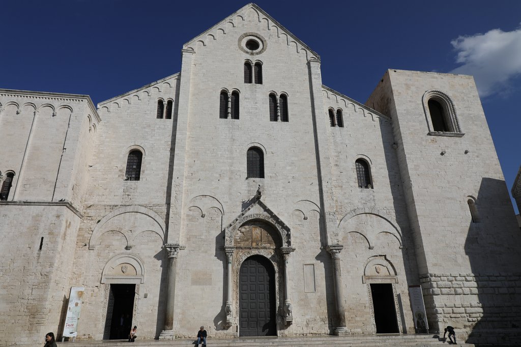 574B4027.JPG -  Basilica San Nicola   Bari 