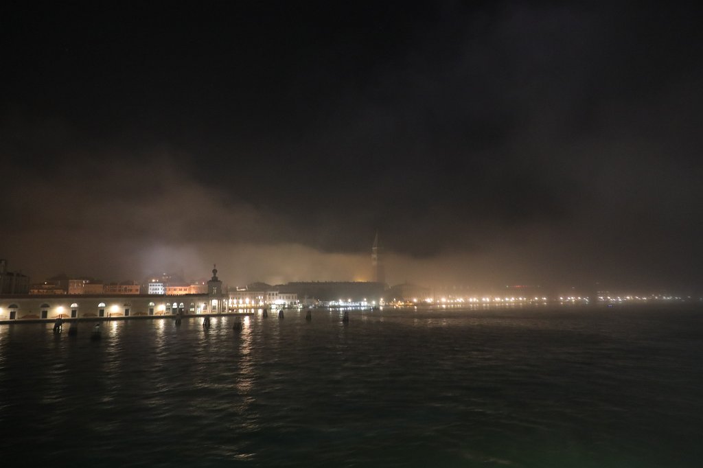 574B4297.JPG -  Venice  in fog