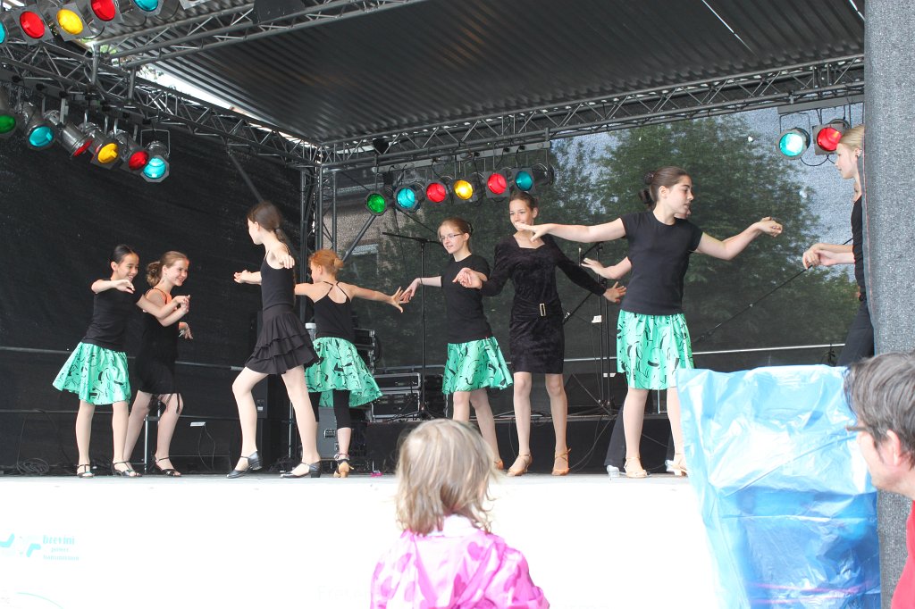 IMG_2980.JPG - TSC Grün Gelb auf der Taunusbühne während des Hessentages  http://de.wikipedia.org/wiki/Hessentag  in Oberursel  