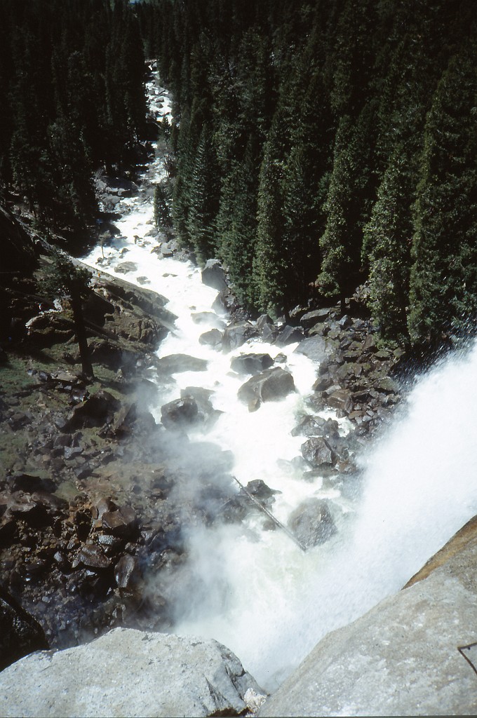 IMG_0136.jpg - Vernal Falll  http://en.wikipedia.org/wiki/Vernal_Fall 