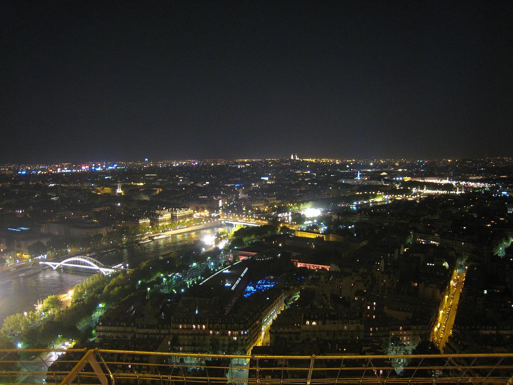 IMG_6410.JPG - View from "La tour Eiffel" at night