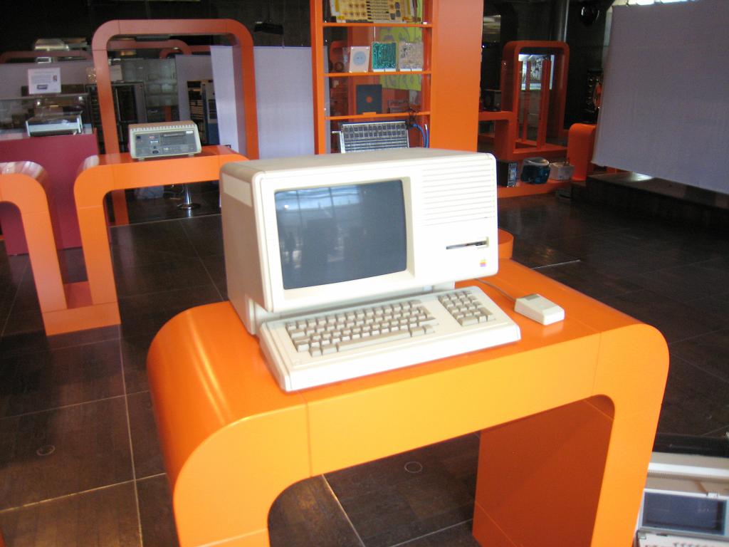 IMG_6584.JPG - Grande Arche "Musée de l’Informatique"