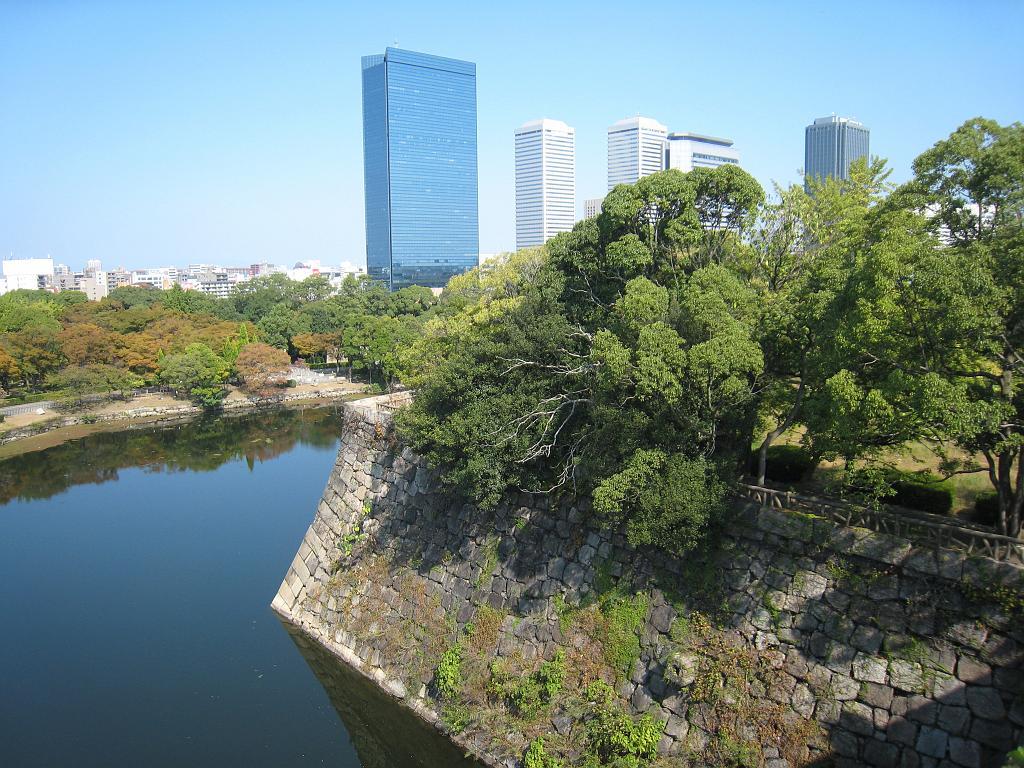 IMG_9679.JPG - Osaka Castle - Business park