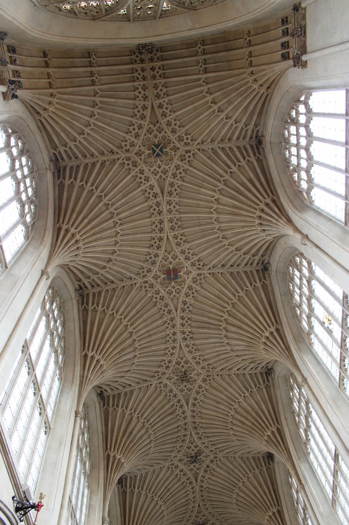IMG_0989.JPG - Bath Abbey ceiling  http://en.wikipedia.org/wiki/Bath_Abbey 
