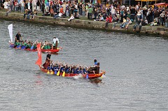 Dragon boat race at Museumsuferfest 2009 in Frankfurt