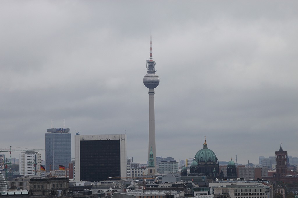 IMG_2967.JPG - Berlin TV tower  http://en.wikipedia.org/wiki/Fernsehturm_Berlin  reaching into the clouds