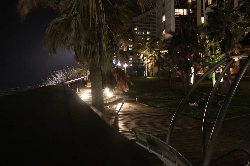 IMG_0170.JPG - Daniel Hotel garden at night