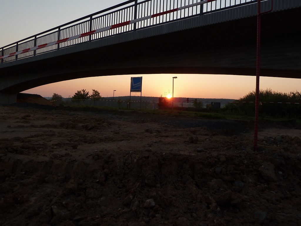 P1030001.JPG - Sunrise at new pedestrian bridge
