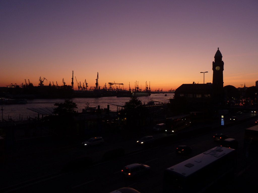 P1050330.JPG -  Hamburg harbour  view from at sunset