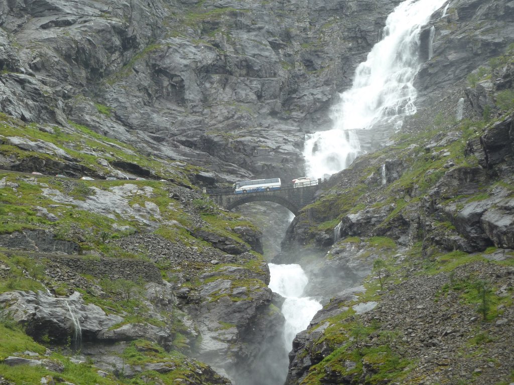 P1080142.JPG - Stigfossen waterfall at Trollstigen  http://en.wikipedia.org/wiki/Trollstigen 