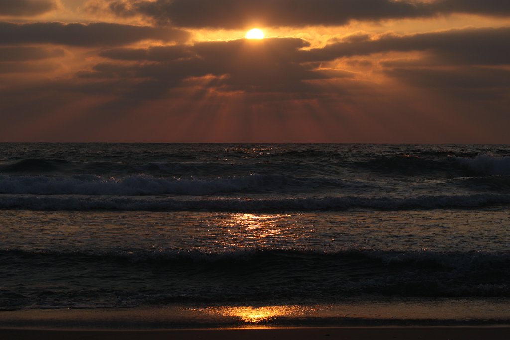 IMG_5189.JPG - Sunset at the beach