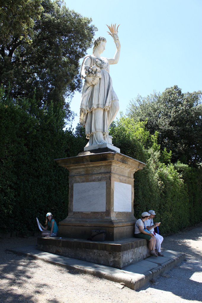 IMG_5820.JPG - The Abundance 1608 - 1637 by Sebastiano Salvini - Giambologna - Pietro Tacca - White marble with wheet bouquet of bronze -  Boboli Gardens 