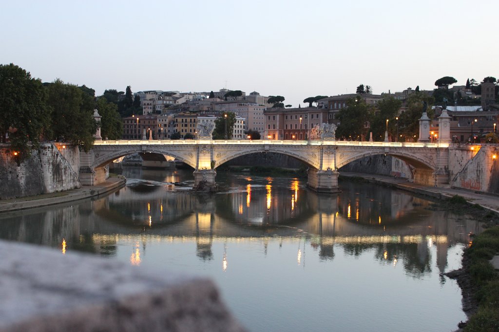IMG_7028.JPG -  Ponte Vittorio Emanuel II  in Rome