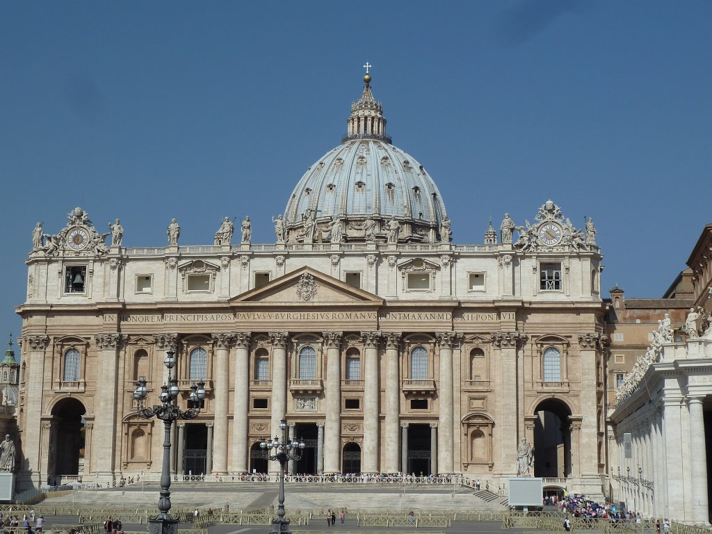 P1100496.JPG -  St. Peter's Basilica 