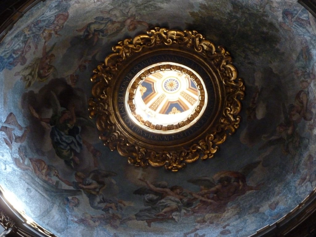 P1100498.JPG - Inside the  Basilica di San Pietro (St. Peter's Basilica) 
