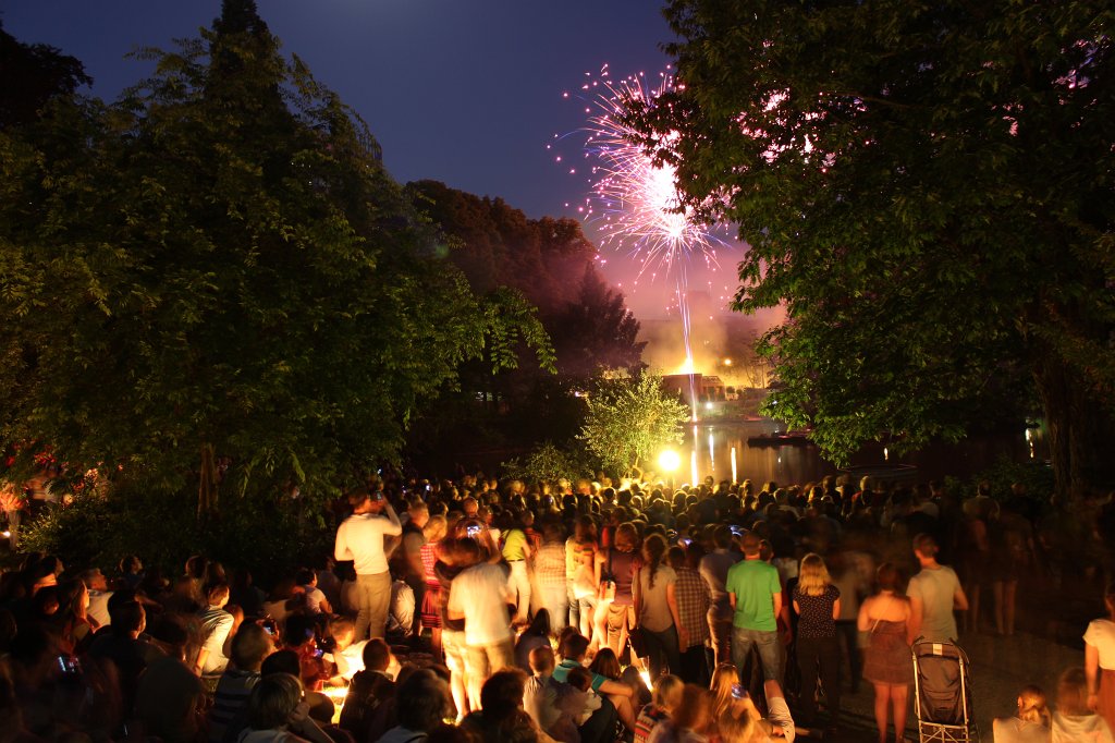 IMG_1190.JPG -  Palmengarten  Lichterfest Fireworks
